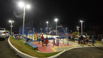 SALVADOR: PREFEITURA INAUGURA DUAS NOVAS PRAÇAS EM PARIPE E ENTREGA 120 CASAS REFORMADAS PELO MORAR MELHOR