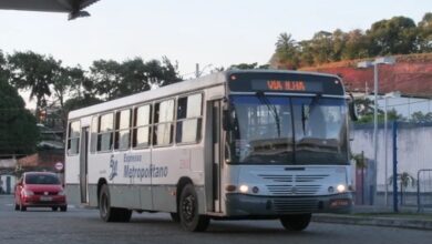 TRABALHADORES DO TRANSPORTE PÚBLICO METROPOLITANO PLANEJAM MANIFESTAÇÃO NESTA SEGUNDA (28), EM LAURO