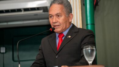 Téo Senna pede cassação do mandato do vereador Átila do Congo por quebra de decoro parlamentar