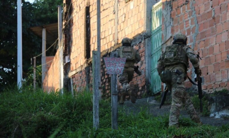 CIVIL E PF DESMONTAM ACAMPAMENTOS UTILIZADOS POR TRAFICANTES EM VALÉRIA
