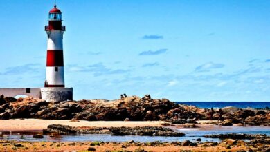 FAROL DE ITAPUÃ COMPLETA 150 ANOS COM MUITA FESTA EM SALVADOR