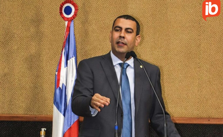 Júnior Nascimento propõe bibliotecas públicas para atendimento a pessoas com TEA