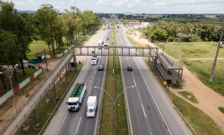 VIABAHIA PODE SER MULTADA EM R$ 6 MILHÕES POR PRECARIEDADE DO ASFALTO NA BR-324
