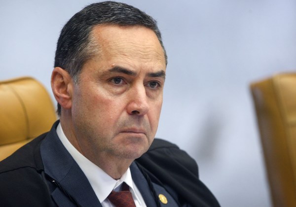 WEBER SE APOSENTA E BARROSO TOMA POSSE COMO PRESIDENTE DO STF NESTA SEMANA