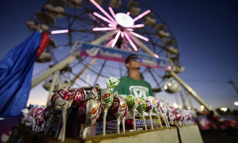 AMBULANTES PODEM ENTRAR COM RECURSO DA LISTA PROVISÓRIA PARA FESTAS POPULARES ATÉ TERÇA (31)