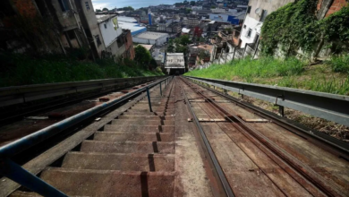OPERAÇÃO DO PLANO INCLINADO LIBERDADE-CALÇADA É SUSPENSA POR TEMPO INDETERMINADO