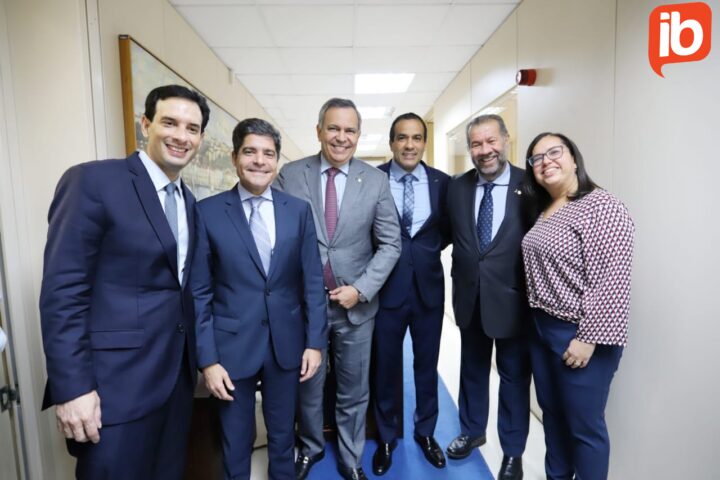 Carlos Lupi reforça pedido a Bruno Reis para Ana Paula continuar na vice em 2024